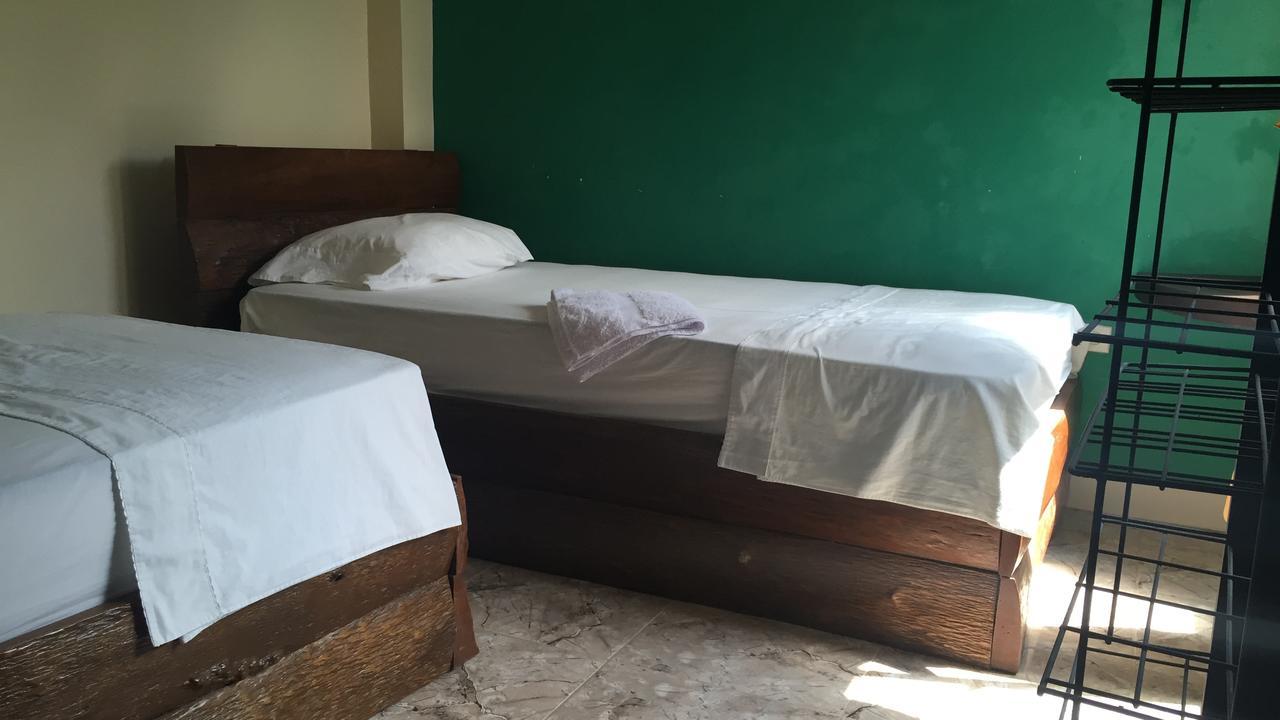 Apartahotel Tierras Amazonicas Leticia Exterior photo